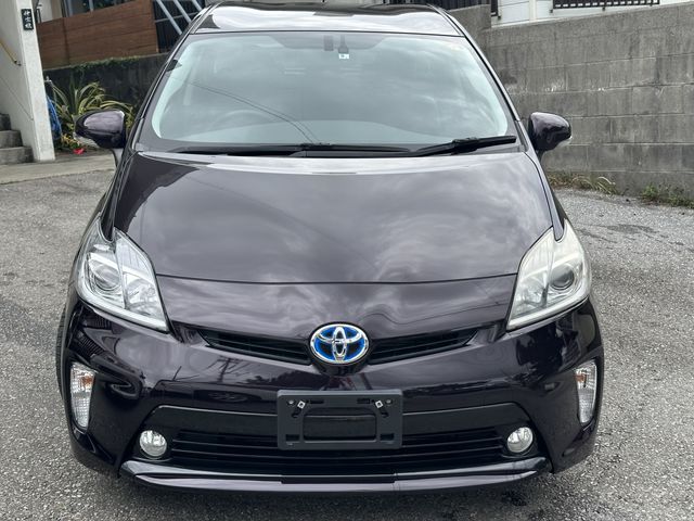 Toyota PRIUS 2012-05 8415-1