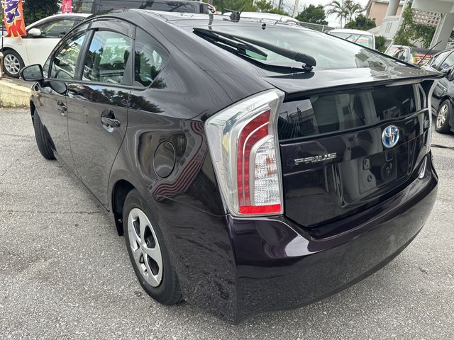 Toyota PRIUS 2012-05 8415-5