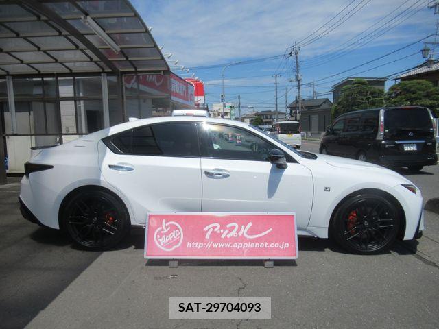Lexus IS 2022-08 275425-4