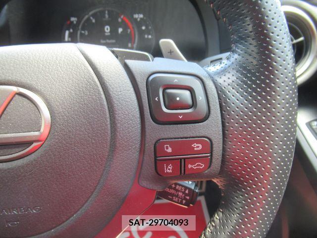 Lexus IS 2022-08 275425-16