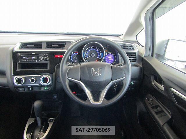Honda FIT 2017-04 269778-13
