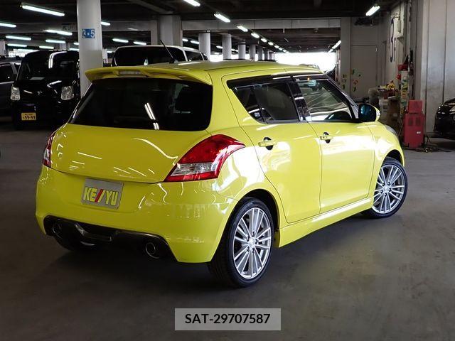 Suzuki SWIFT 2014-04 377707-1