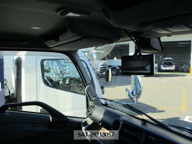 Hino DUTRO 2021-01 268552-8