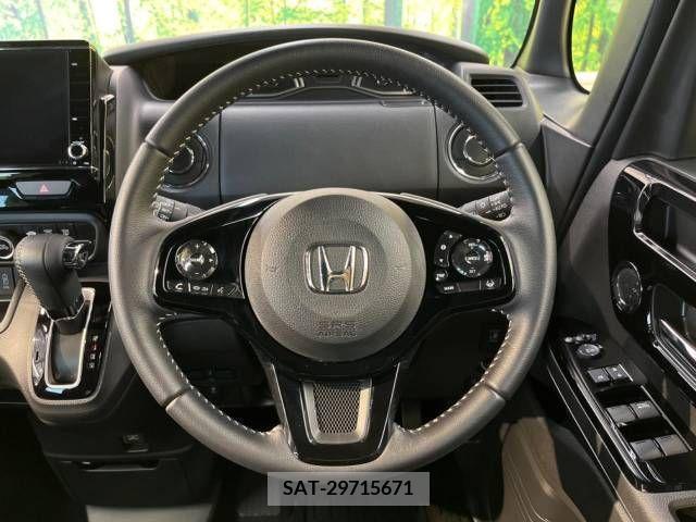 Honda N BOX 2022-06 307285-11