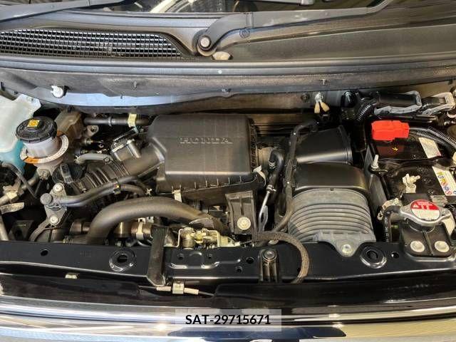 Honda N BOX 2022-06 307285-18