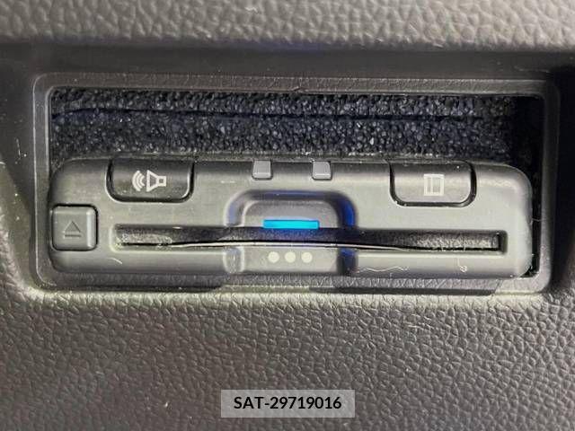 Suzuki SWIFT 2018-06 286622-6