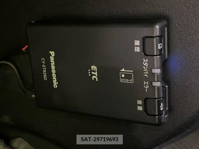 Honda FREED 2012-06 271743-4
