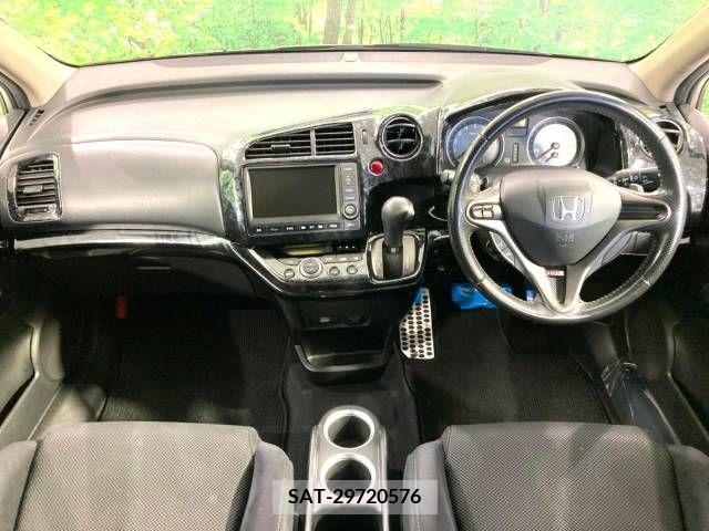 Honda STREAM 2007-06 380686-1