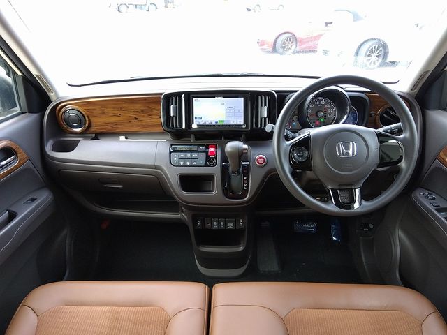 Honda N-ONE 2018-08 183045-2