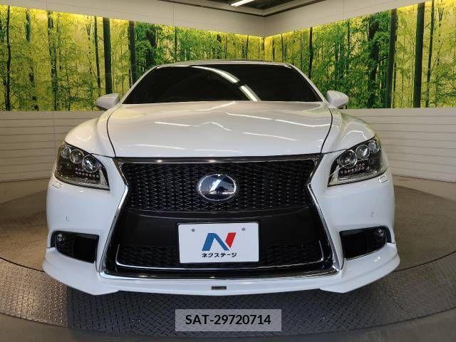 Lexus LS 2013-03 215625-14