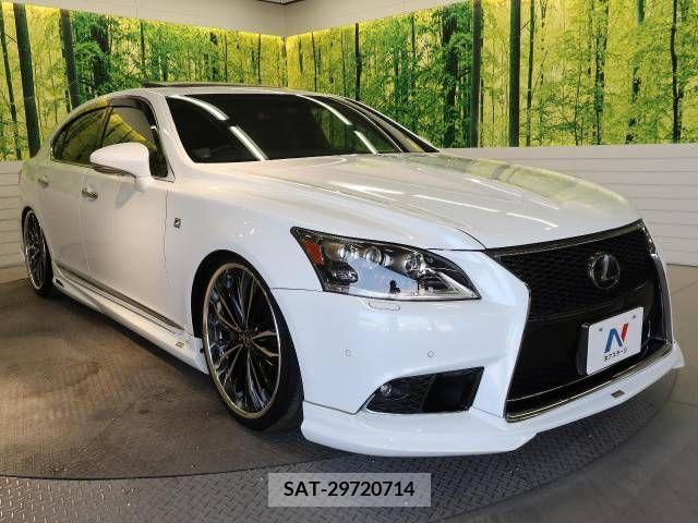 Lexus LS 2013-03 215625-16