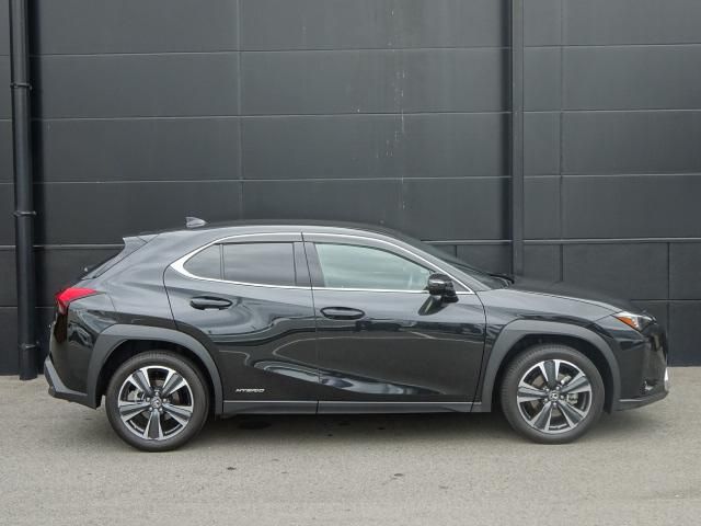 Lexus UX 2021-09 5016-6