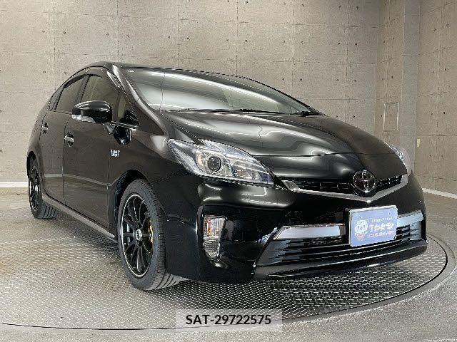 Toyota PRIUS PHV 2013-11 203939-5