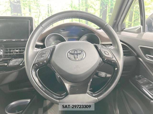 Toyota C-HR 2018-07 396054-11