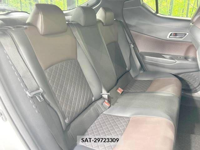 Toyota C-HR 2018-07 396054-9