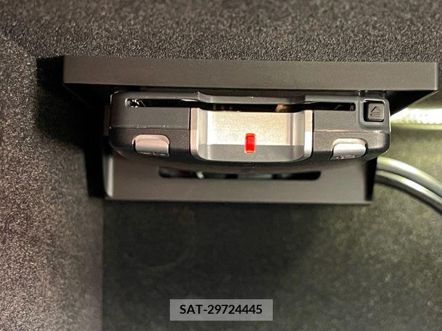 Audi R8 2011-12 379256-16
