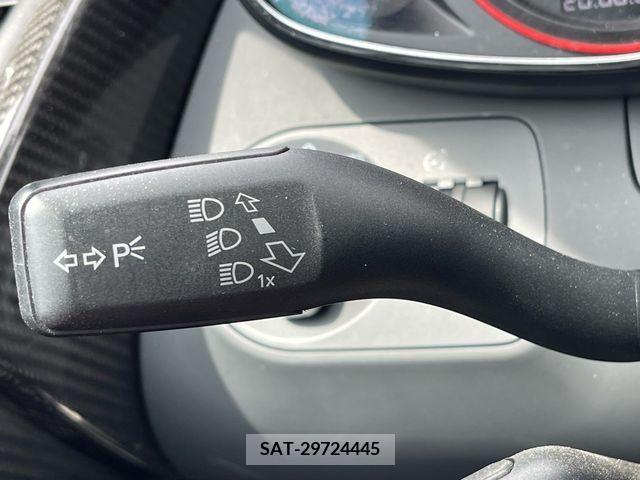 Audi R8 2011-12 379256-19