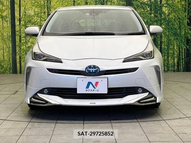 Toyota PRIUS 2021-10 220466-2