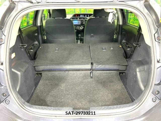 Toyota AQUA 2016-04 260637-10
