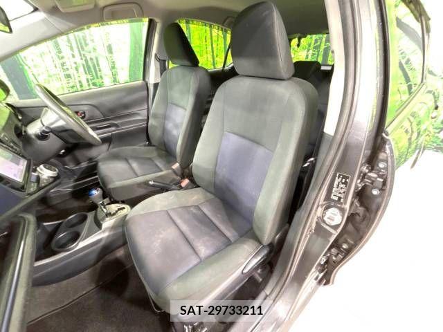 Toyota AQUA 2016-04 260637-7