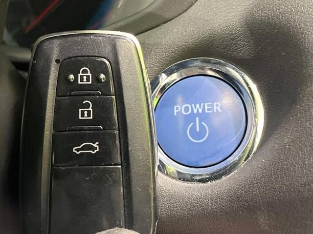 Toyota CROWN SEDAN 2019-02 7339-7