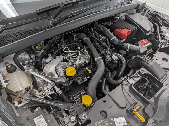 Renault CAPTUR 2022-08 19079-14