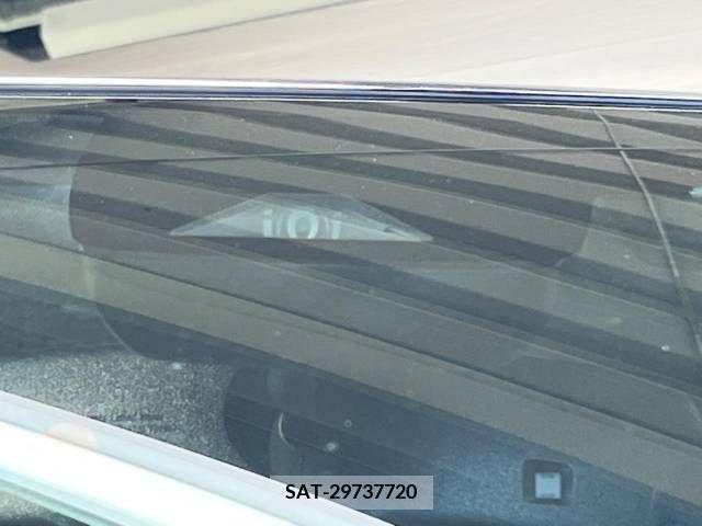 Toyota PRIUS 2017-09 366403-2