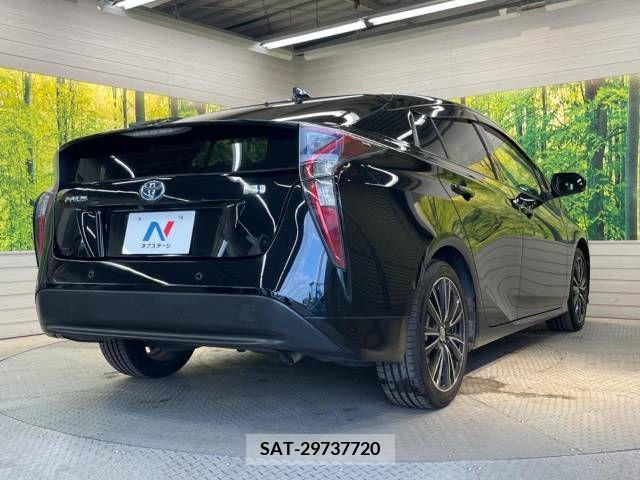 Toyota PRIUS 2017-09 366403-17