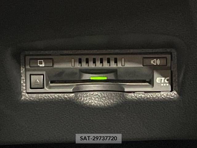 Toyota PRIUS 2017-09 366403-7