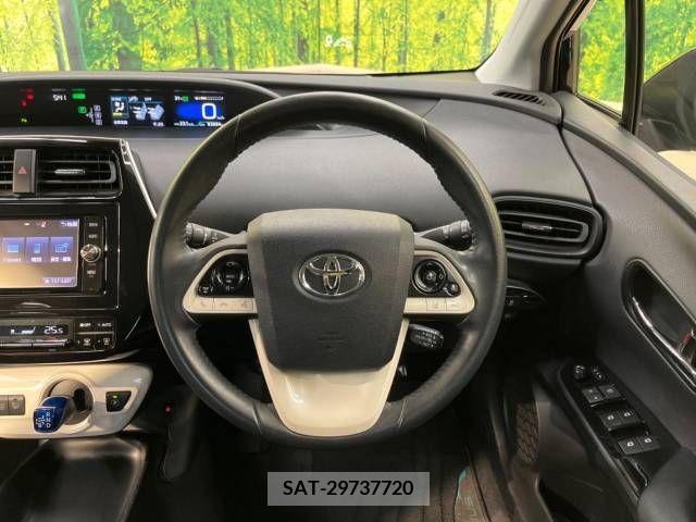 Toyota PRIUS 2017-09 366403-11