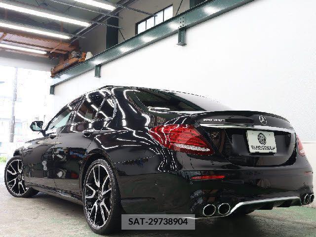 Amg E-CLASS 2019-05 319444-2