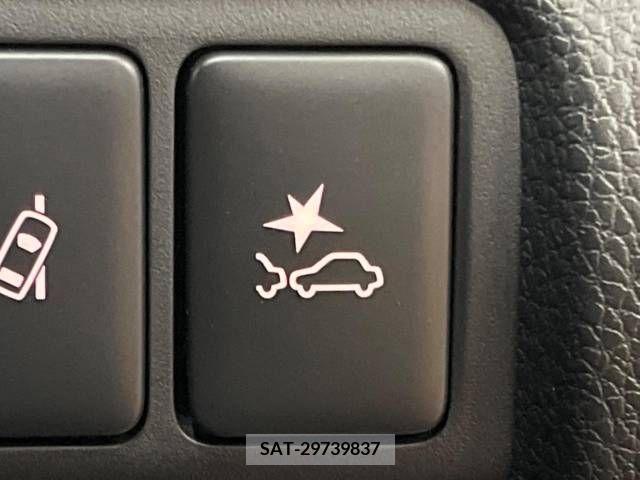 Mitsubishi ECLIPSE CROSS 2022-11 348337-6
