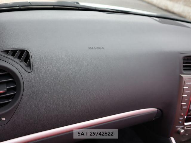 Lexus IS 2013-06 304444-21