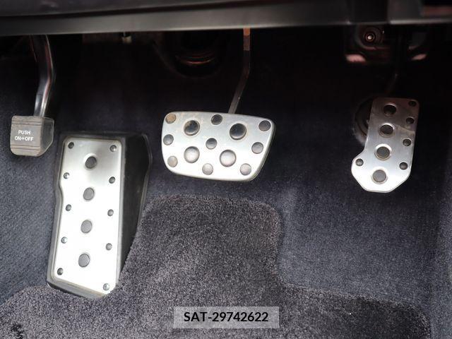 Lexus IS 2013-06 304444-20