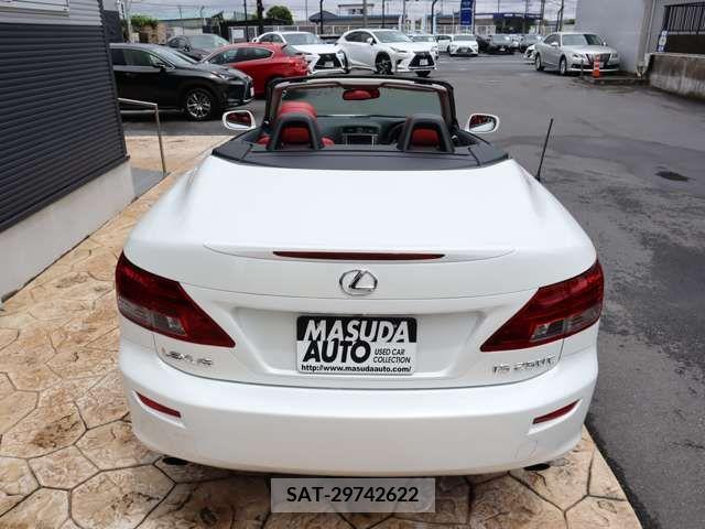 Lexus IS 2013-06 304444-5