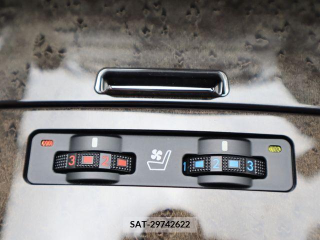 Lexus IS 2013-06 304444-16