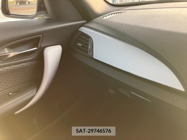 Bmw 1 SERIES 2017-10 222722-26