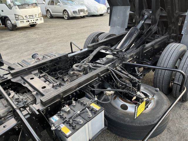 Isuzu ELF TRUCK 2015-05 29294-13