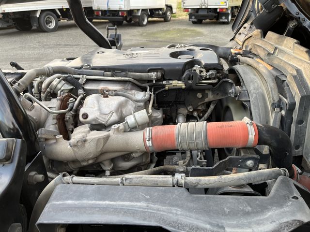 Isuzu ELF TRUCK 2015-05 29294-24