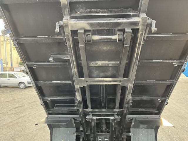 Isuzu ELF TRUCK 2015-05 29294-16
