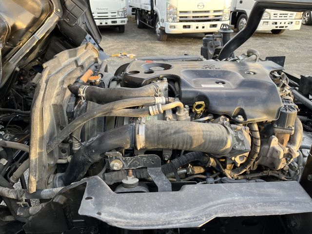 Isuzu ELF TRUCK 2015-05 29294-25