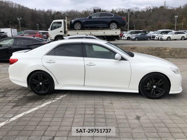 Toyota MARK X 2012-03 209692-6