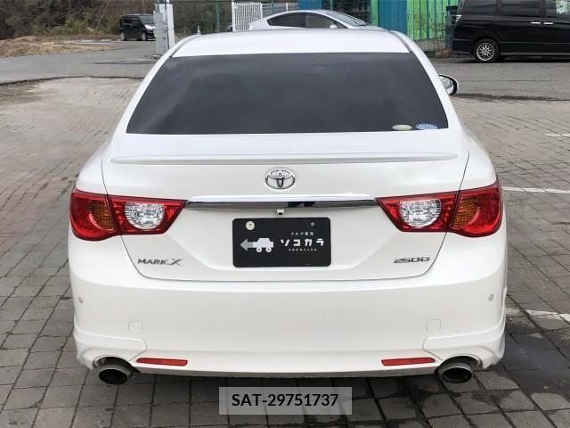 Toyota MARK X 2012-03 209692-4