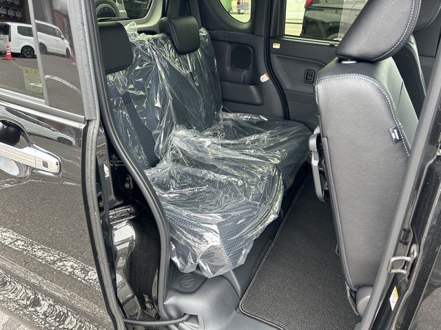 Daihatsu TANTO CUSTOM 2022-11 192342-19