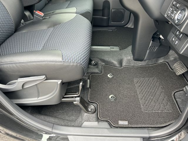 Daihatsu TANTO CUSTOM 2022-11 192342-16