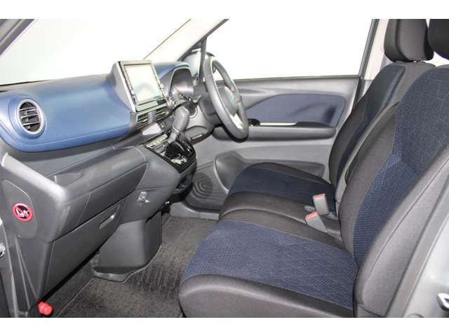 Mitsubishi EK X 2022-02 4292-4