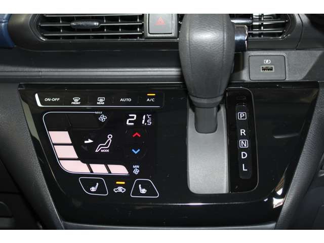 Mitsubishi EK X 2022-02 4292-9