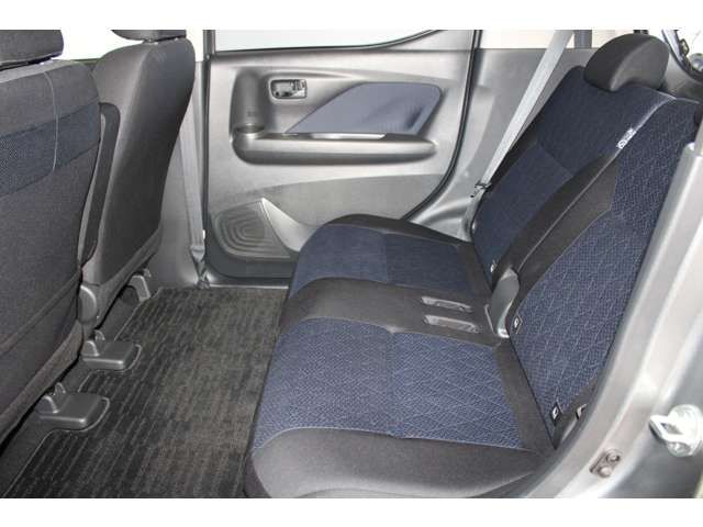 Mitsubishi EK X 2022-02 4292-5