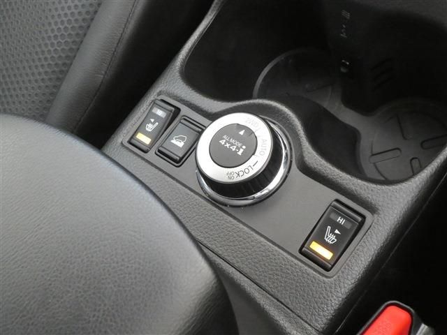 Nissan X-TRAIL 2016-08 24939-9