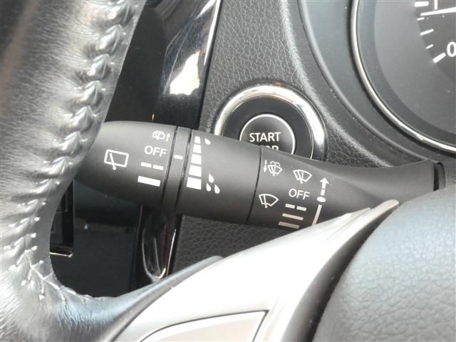 Nissan X-TRAIL 2016-08 24939-27